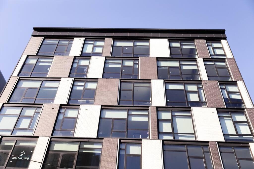 Dharma Home Suites Hoboken Extérieur photo