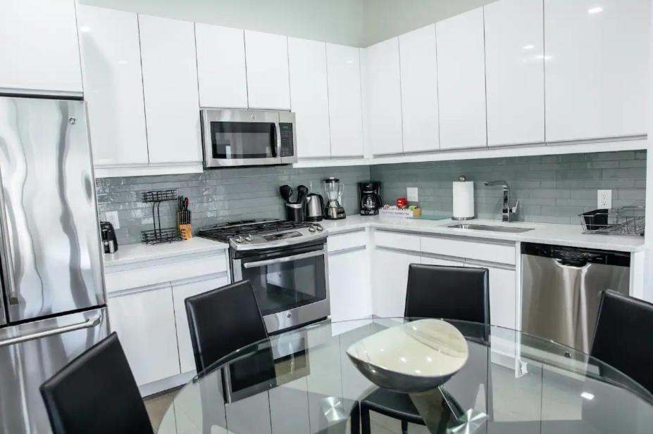 Dharma Home Suites Hoboken Extérieur photo