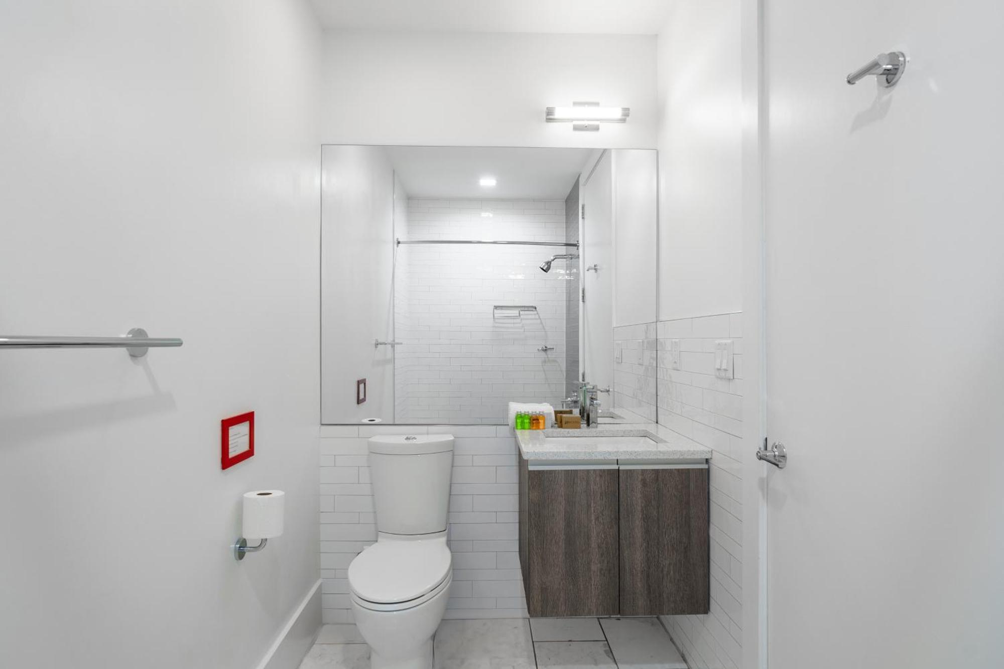 Dharma Home Suites Hoboken Extérieur photo