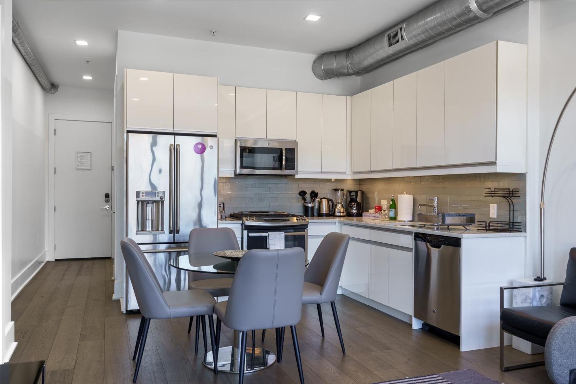 Dharma Home Suites Hoboken Extérieur photo